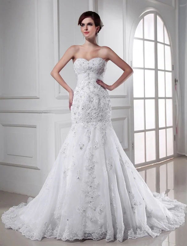 Trumpet/Mermaid Beading Sweetheart Sleeveless Applique Organza Wedding Dresses